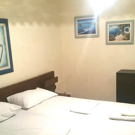 Communist Style Apartment تيرانا المظهر الخارجي الصورة